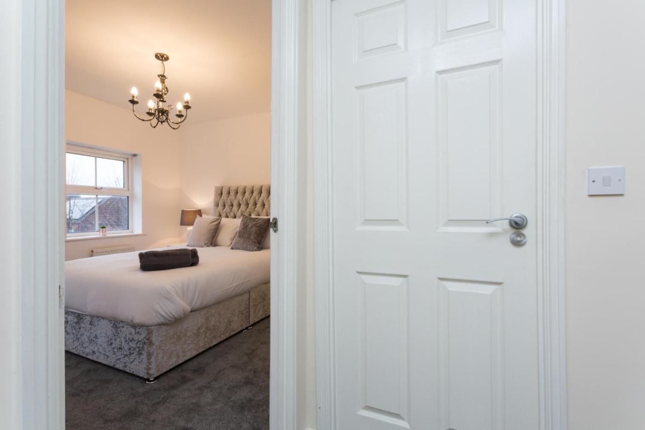 Great Park Townhouse Villa Престън Екстериор снимка
