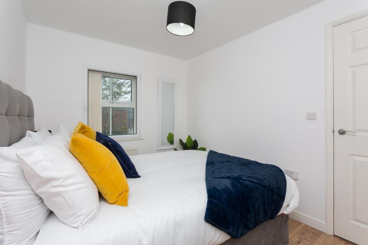 Great Park Townhouse Villa Престън Екстериор снимка