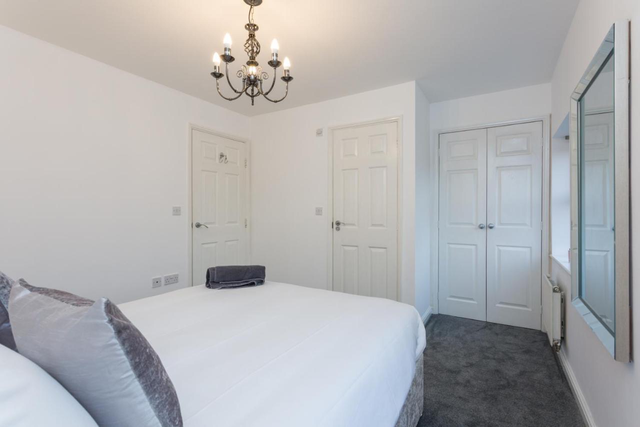 Great Park Townhouse Villa Престън Екстериор снимка